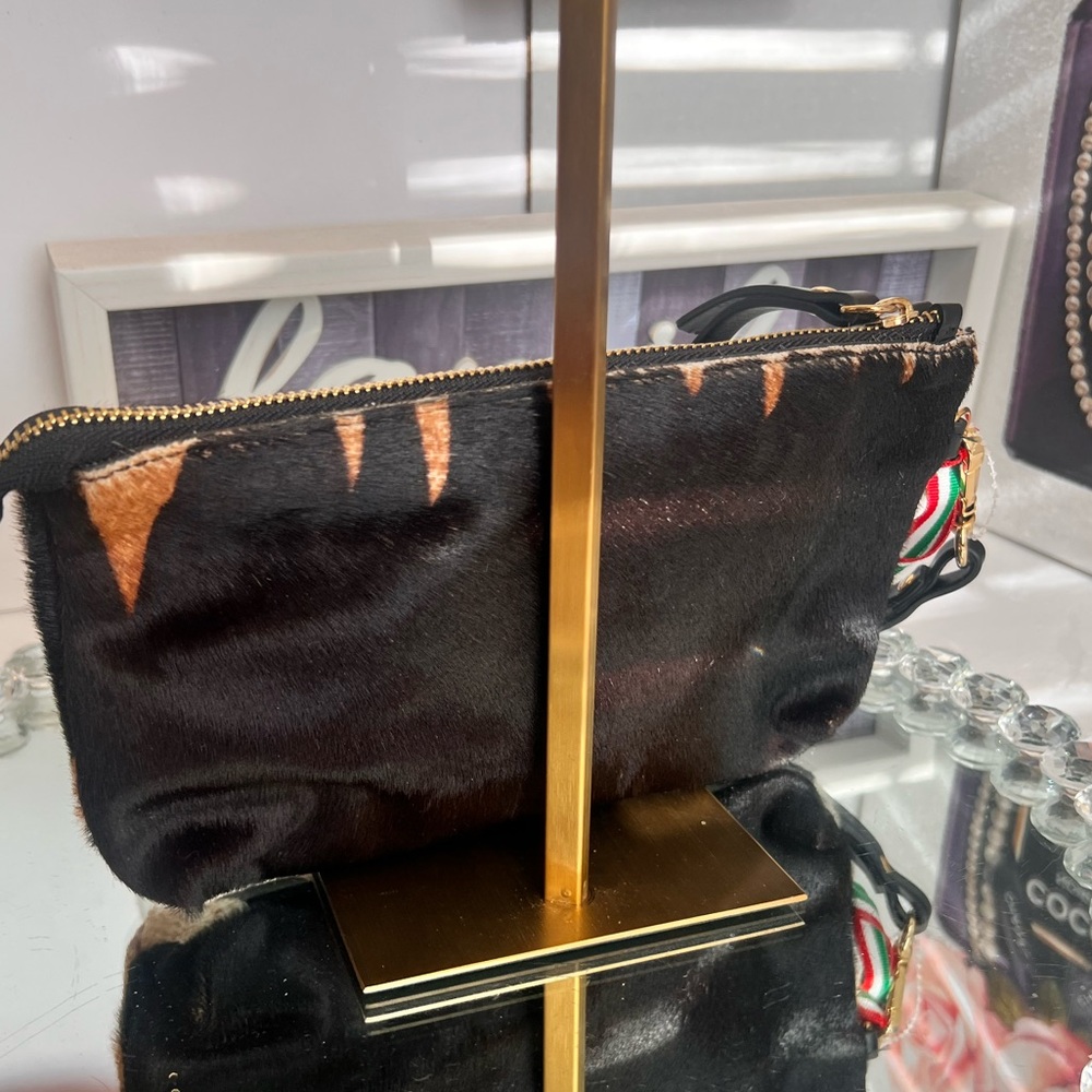 Cavalcanti made Italy Zebra Print cow leather Wristlet in Black & Copper - Picture 7 of 14